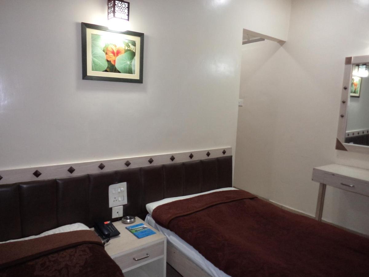 Hotel Monsoon Shillong Eksteriør billede