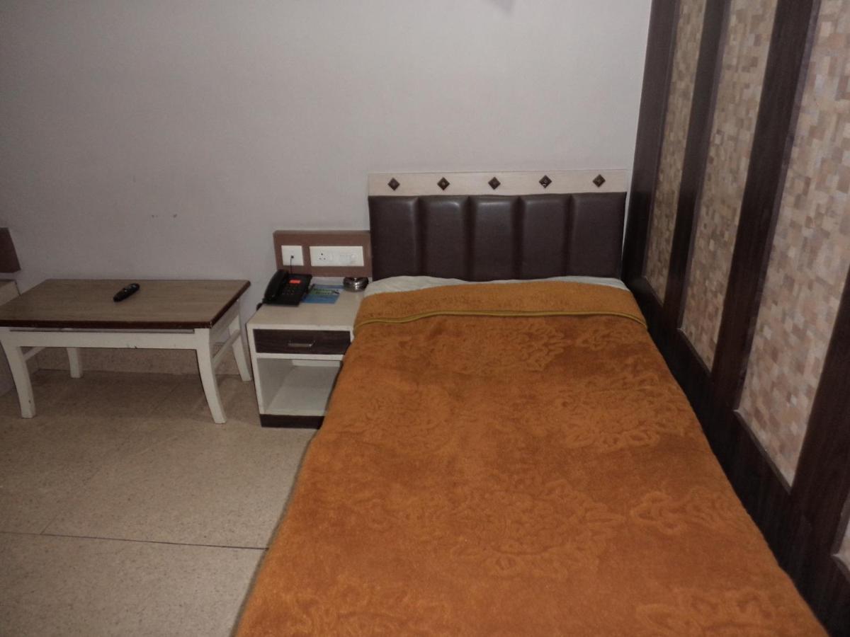 Hotel Monsoon Shillong Eksteriør billede